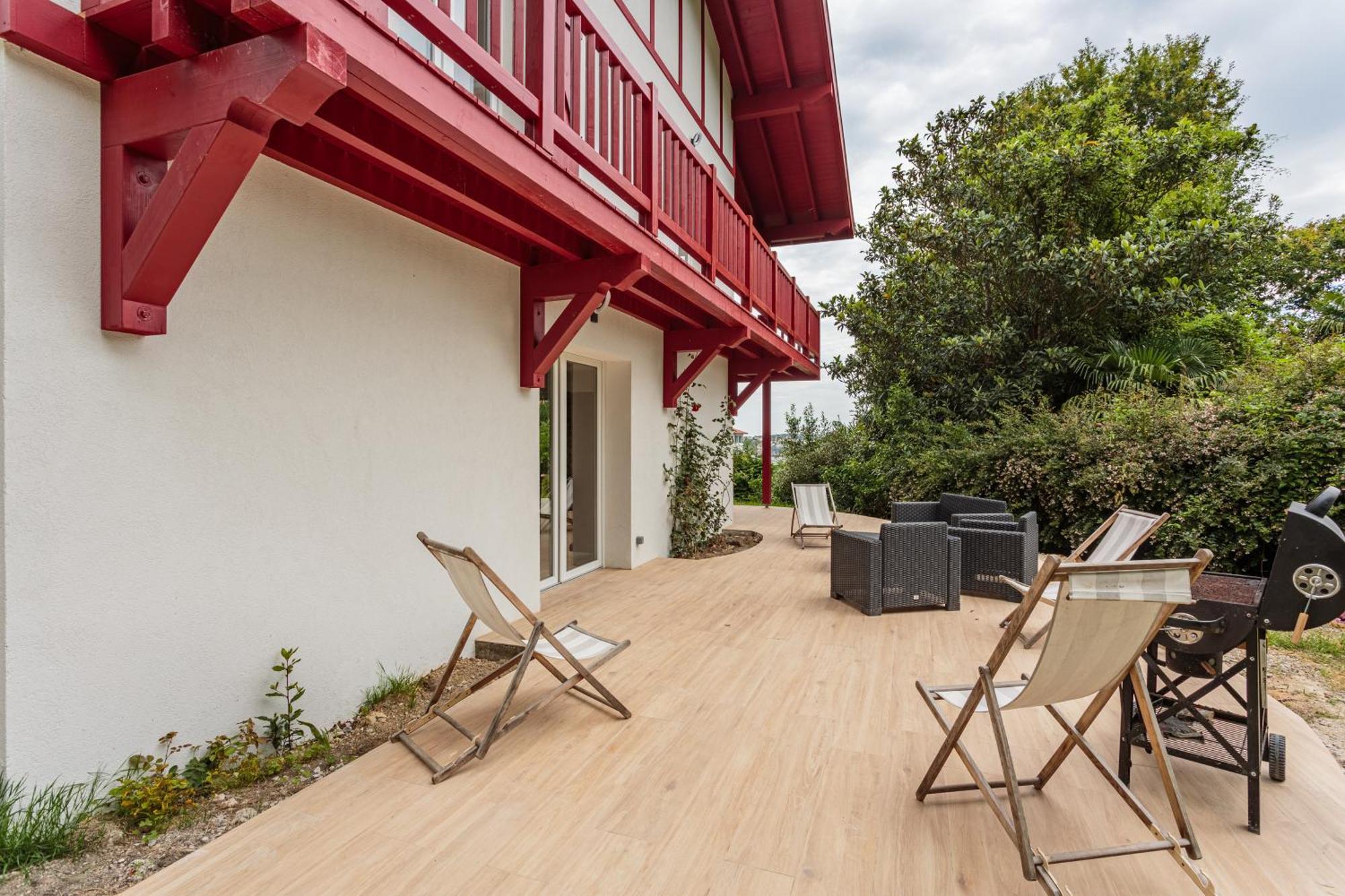 Villa Familiale Renovee Avec Une Vue Incomparable Sur La Baie Ciboure Luaran gambar