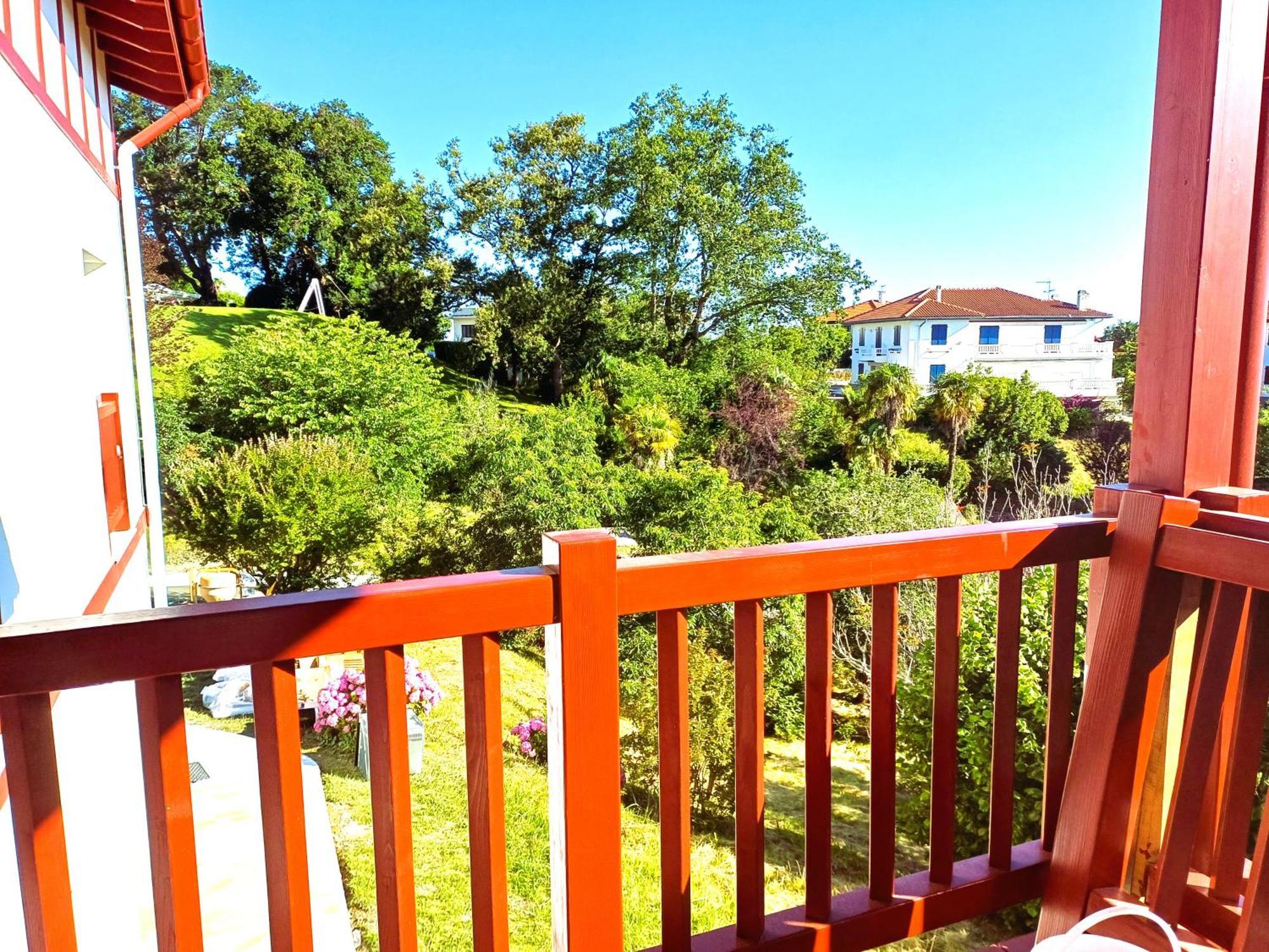 Villa Familiale Renovee Avec Une Vue Incomparable Sur La Baie Ciboure Luaran gambar