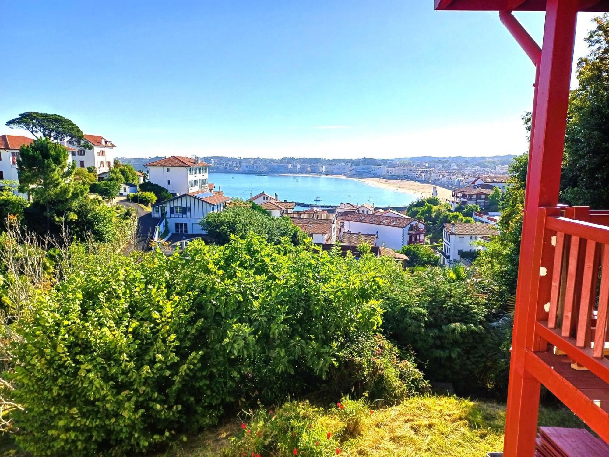 Villa Familiale Renovee Avec Une Vue Incomparable Sur La Baie Ciboure Luaran gambar